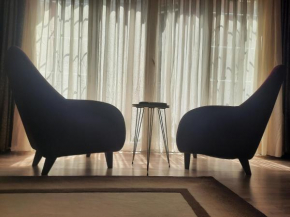Moon Pera Suites